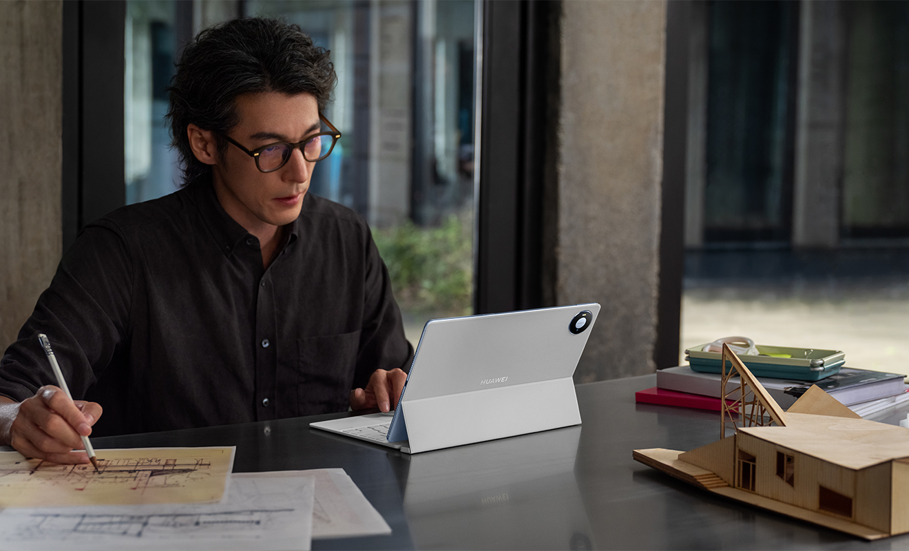 Zwischen Vorlesung und Kreativpause: Das HUAWEI MatePad Pro 12 macht den Alltag smarter